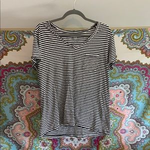 Basic Striped Pocket T-Shirt